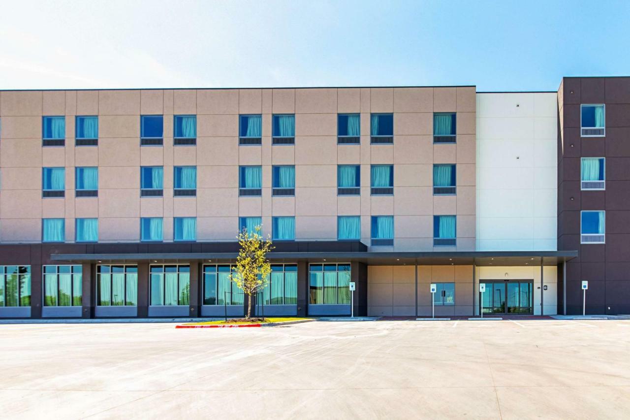 Studio 6 Austin Airport Экстерьер фото